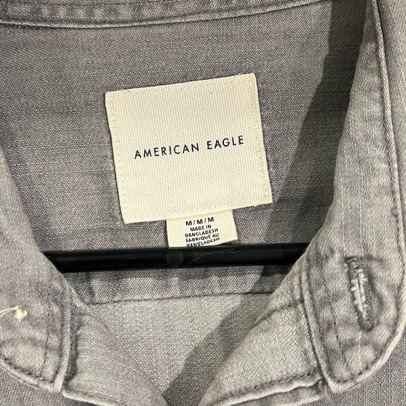 American Eagle Gray Denim Men's button down Shirt - Picture 6 of 8